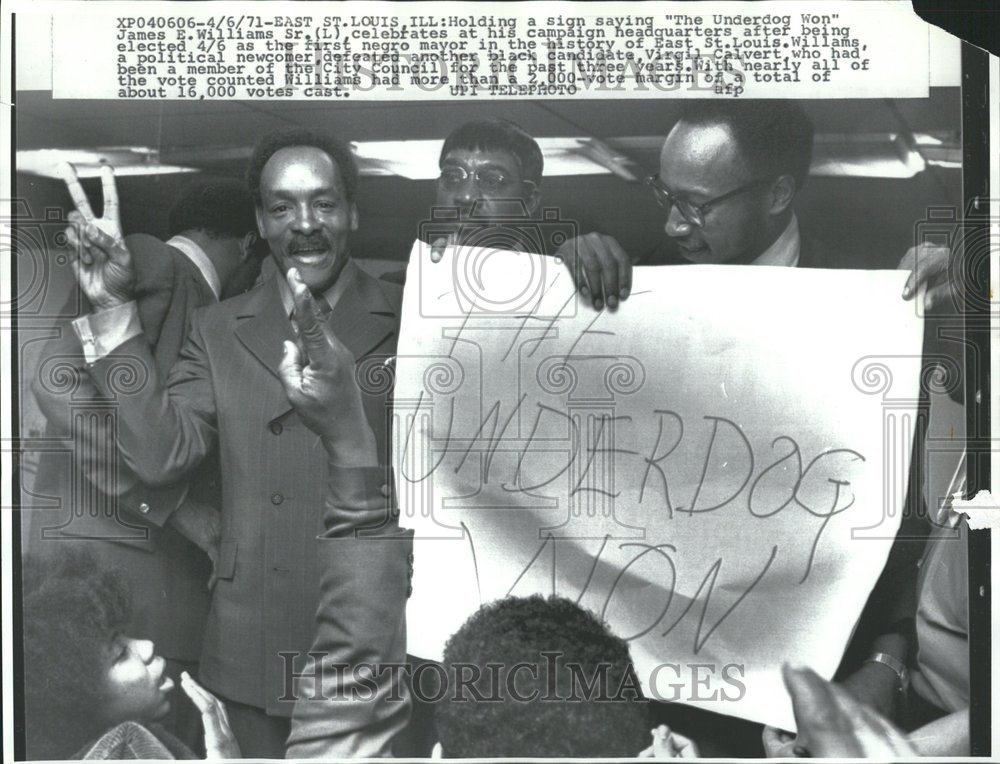 1971 Press Photo James Williams Sr politician mayor won - RRV45677 - Historic Images