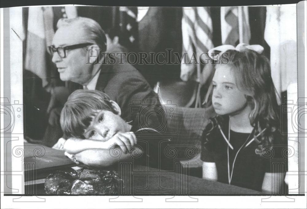 1970 Press Photo James A. Rhodes Politician - RRV29007 - Historic Images