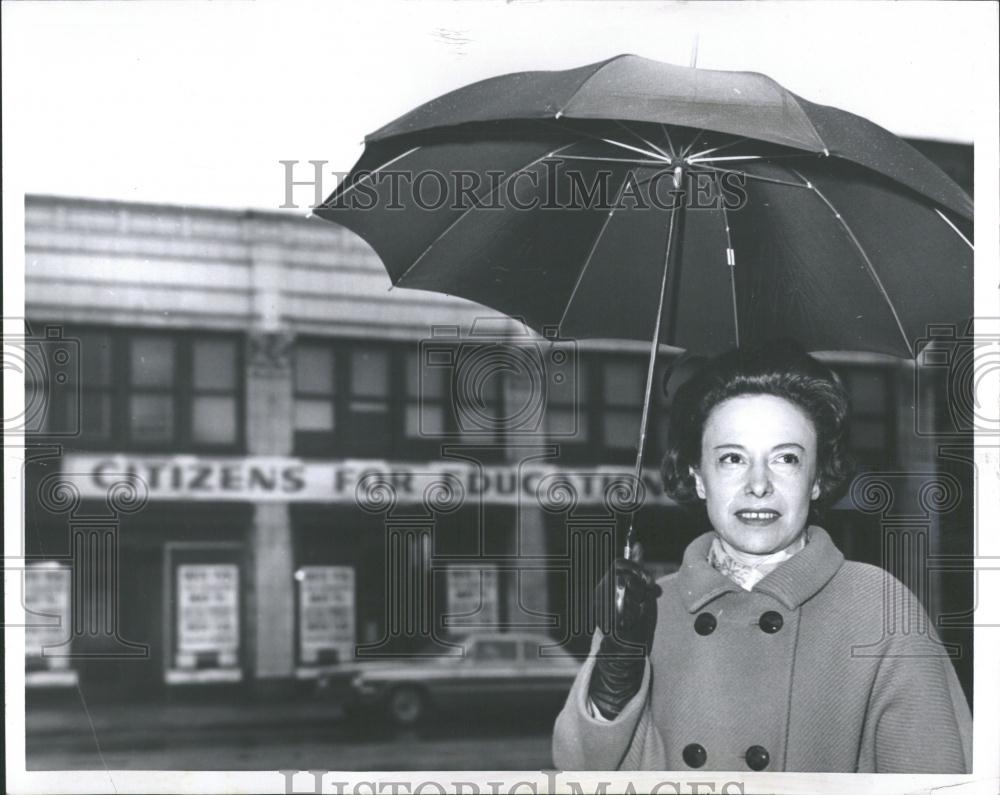 1966 Press Photo Thelma Zwerdling Women&#39;s Club - RRV37485 - Historic Images