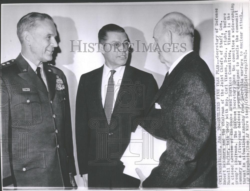 1963 Press Photo Robert McNamara Gen Maxwell Taylor US - RRV29231 - Historic Images