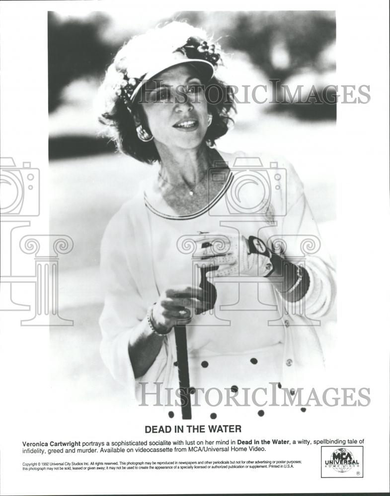 1992 Press Photo Veronica Cartwright star Water Dead - RRV33965 - Historic Images