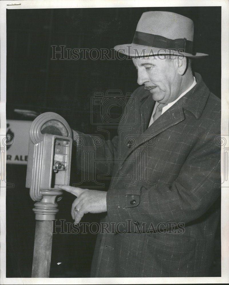 1958 Press Photo City parking meter Ray Anderson Clark - RRV68695 - Historic Images