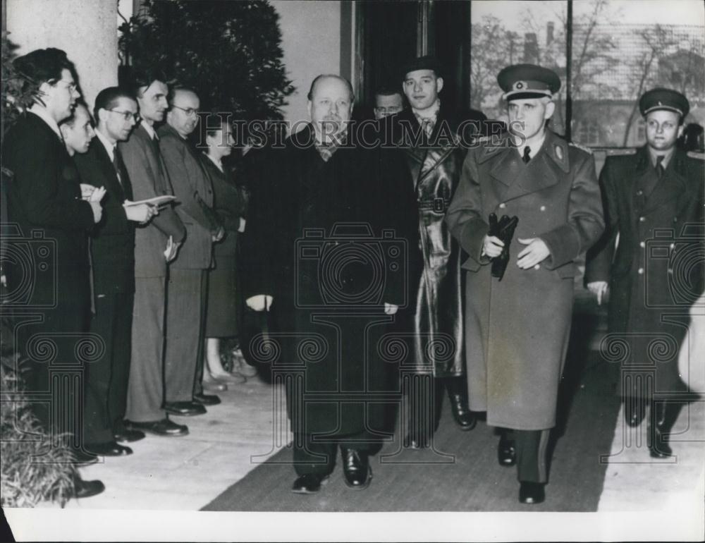 1956 Press Photo Walther Ulbright With Willi Stoph At Goverment Delegations - Historic Images