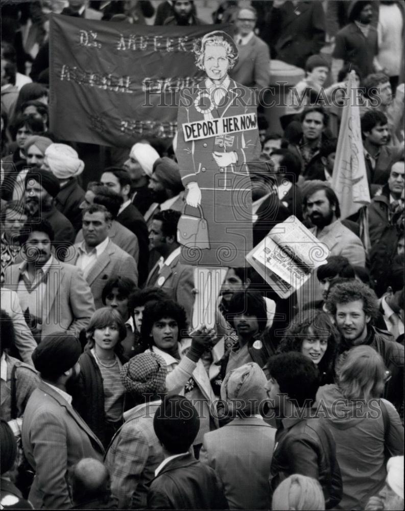 1981 Press Photo March To Protest At The Proposed Nationality Bill - Historic Images