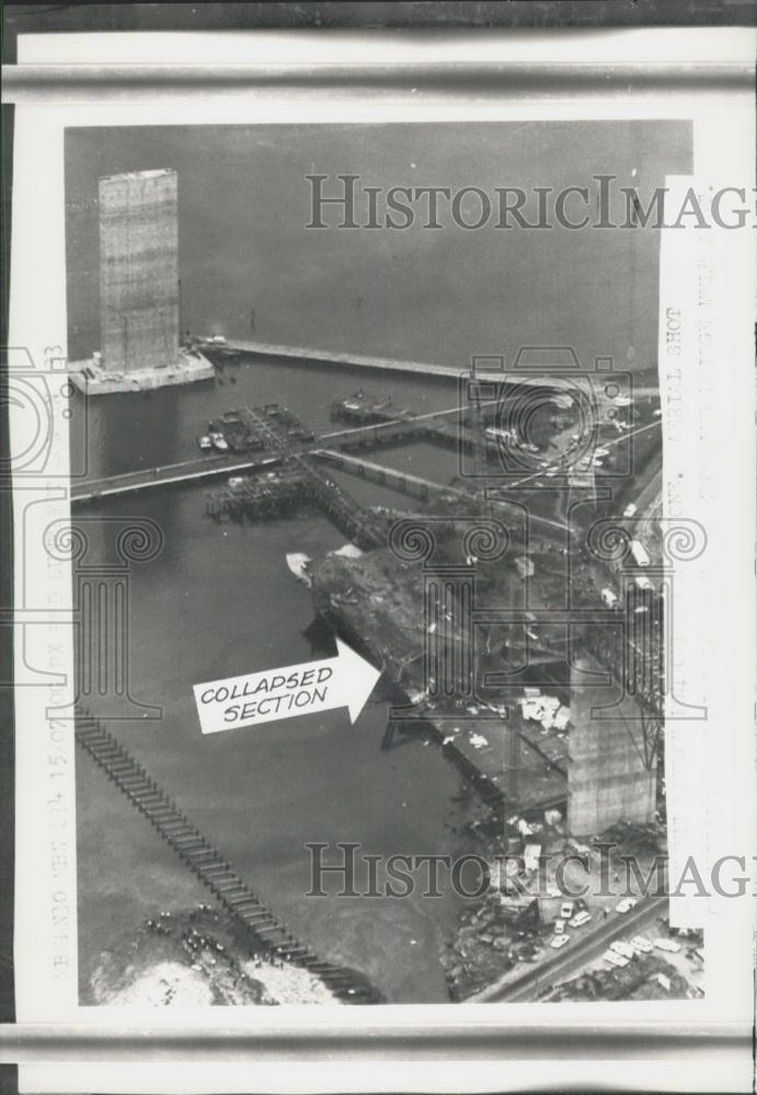 1970 Press Photo Aerial view of collapsed Yarra Crossing Bridge - Historic Images