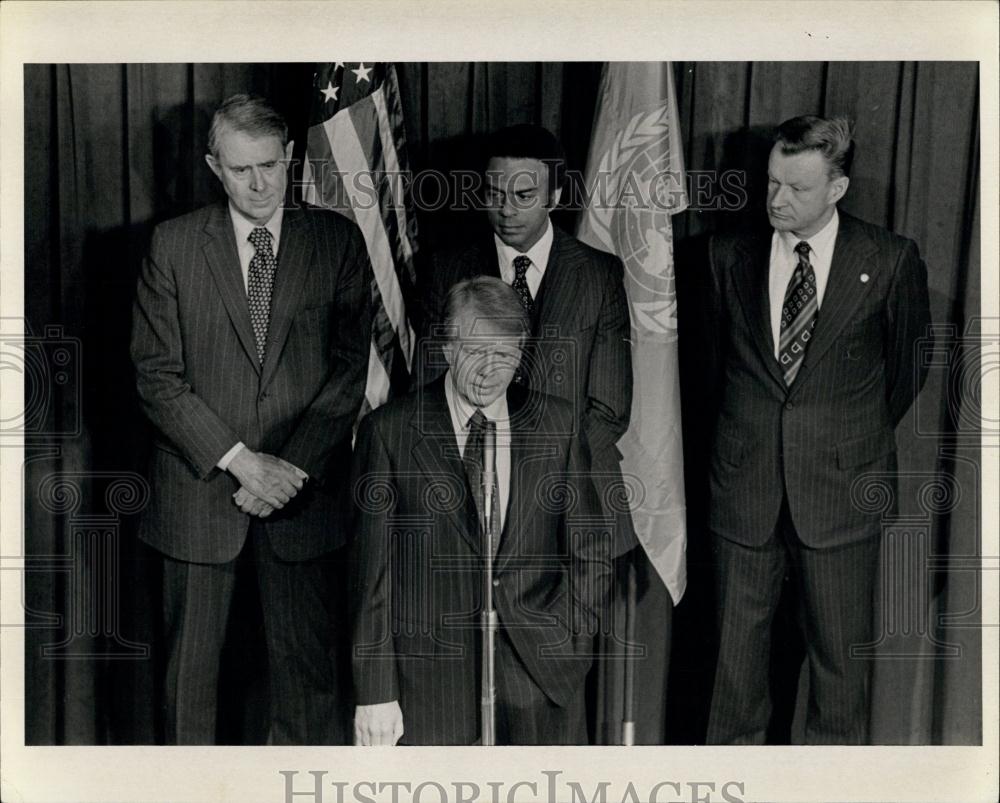 1977 Press Photo Carter - Vance - Young - Brzezinsky at the US mission - Historic Images