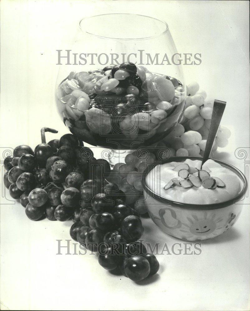 1980 Press Photo Grape Harvest Compote fruits dried - RRV61823 - Historic Images