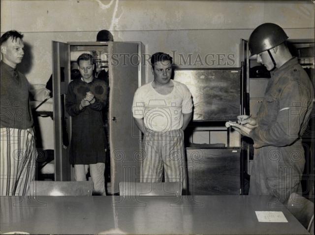 Press Photo German army recruits in barracks - Historic Images