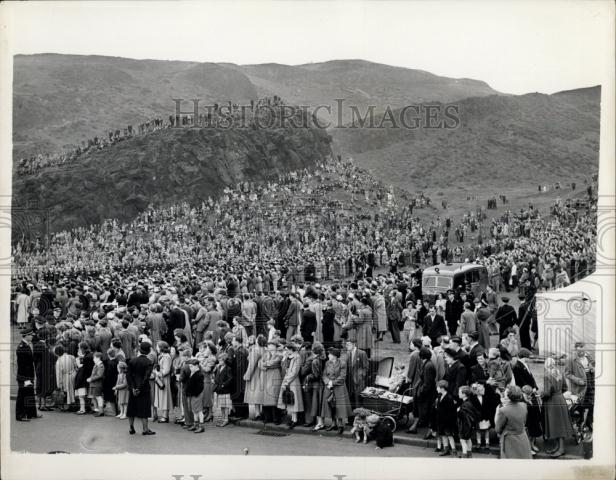 1953 Press Photo Duke Of Edinburgh Attends British Legion Dedication Service - Historic Images