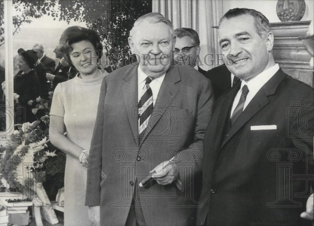 1966 Press Photo Dr. Erich Mende is 50 Years Old "Koalitionskrise" at Bonn - Historic Images