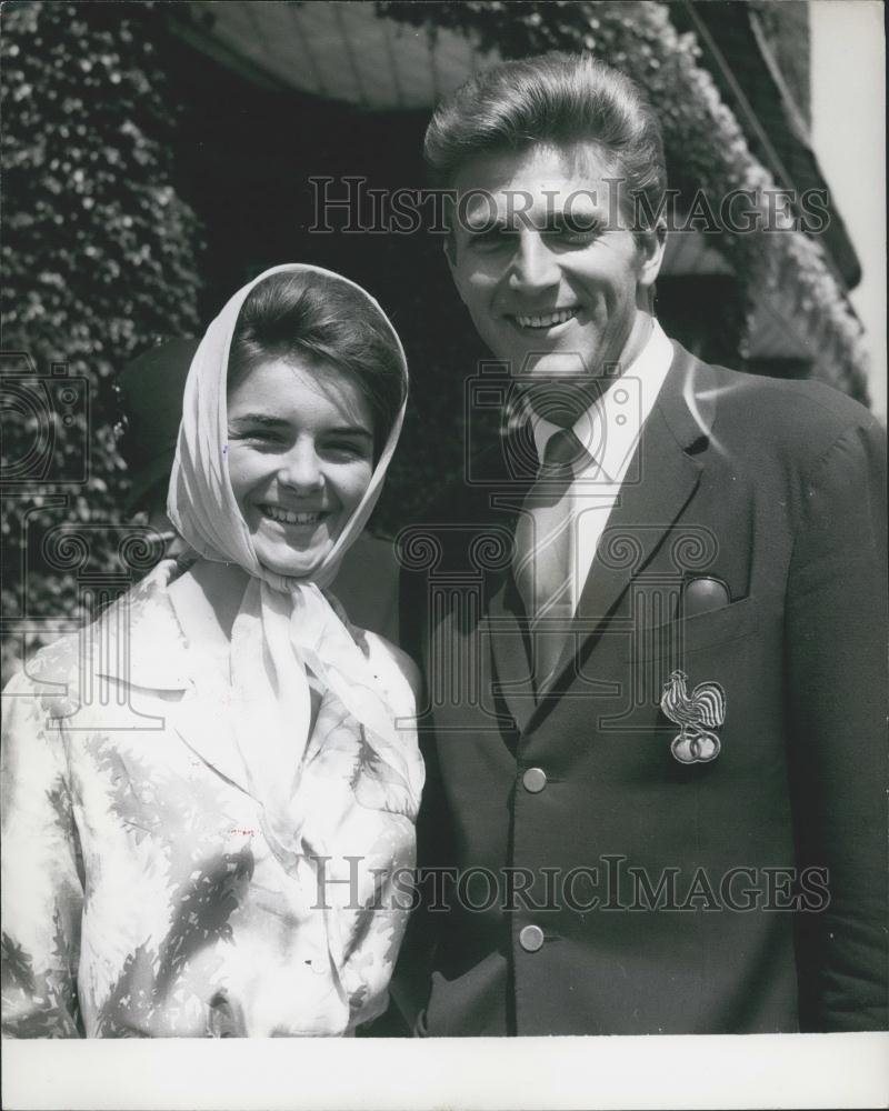 1960 Press Photo Jean Noel Grinda &amp; Heiress Fiance At Wimbledon - Historic Images