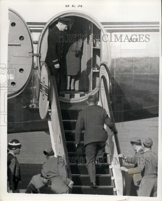 1957 Press Photo H.M. The Queen and The Duke of Edinburgh - Historic Images