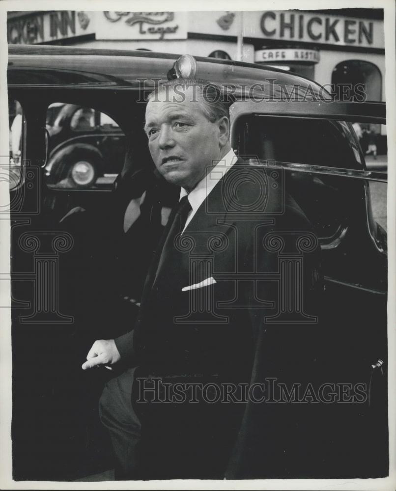 1961 Press Photo George Dawson financier out of jail after 4 yrs - Historic Images