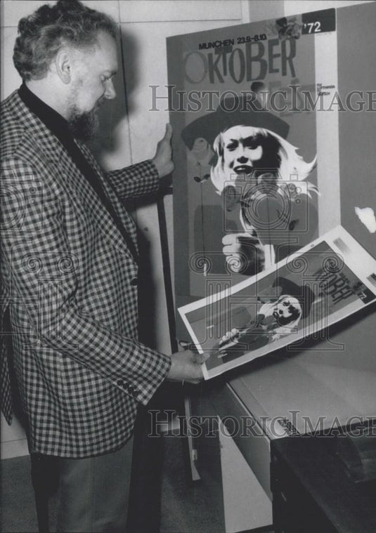 1972 Press Photo Propaganda-Poster For The Munich Octoberfest"" - Historic Images