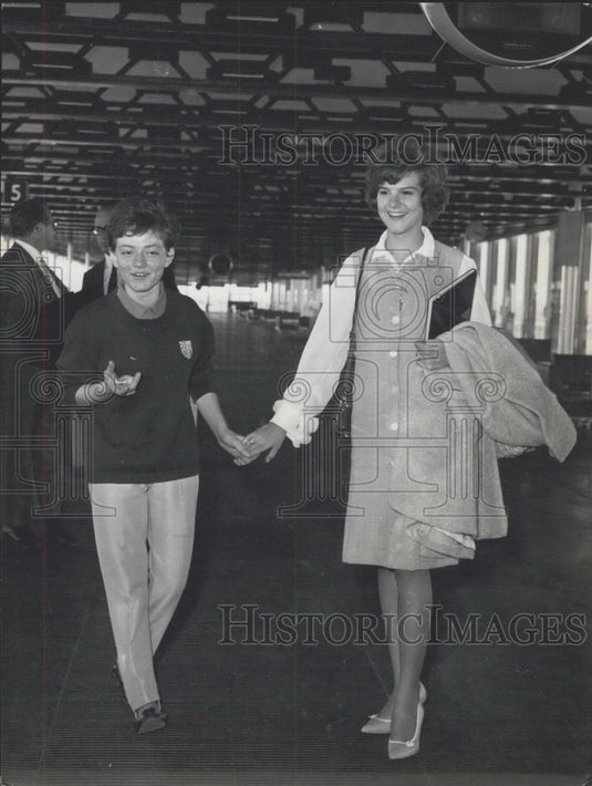 1963 Press Photo American singer Peggy March &Italian singer Rita Pavone - Historic Images