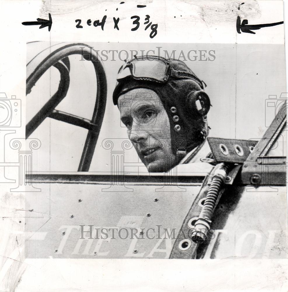 1953 Press Photo Peter Townsend Group Captain Equerry - Historic Images