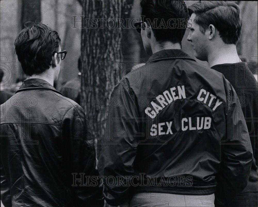 Press Photo Garden City Sex Club - Historic Images