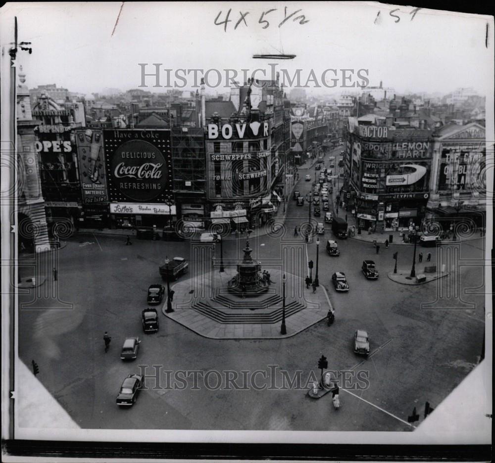 1955 Press Photo Piccadilly circus - Historic Images