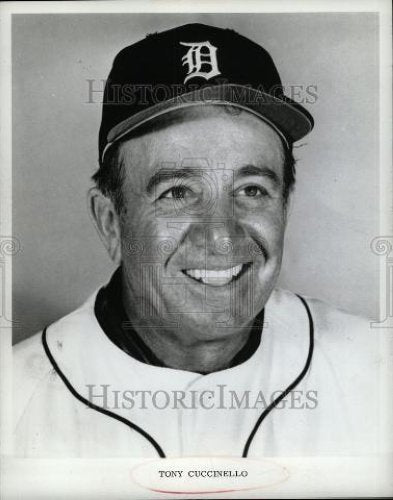 1970 Press Photo Tony Cuccinello Baseball Player - Historic Images