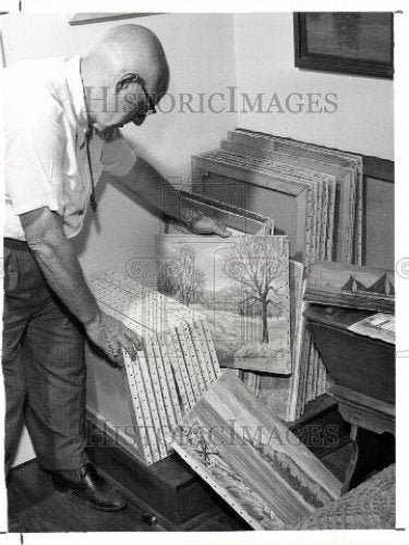 1958 Press Photo Nick painter artist paintings art - Historic Images