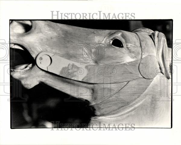 1987 Press Photo horse unfinished head sculpture - Historic Images