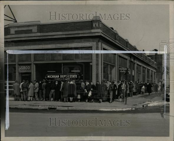 1949 Press Photo lines Michigan Dept of State - Historic Images