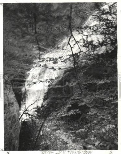 1956 Press Photo Laughing Whitefish River Michigan - Historic Images