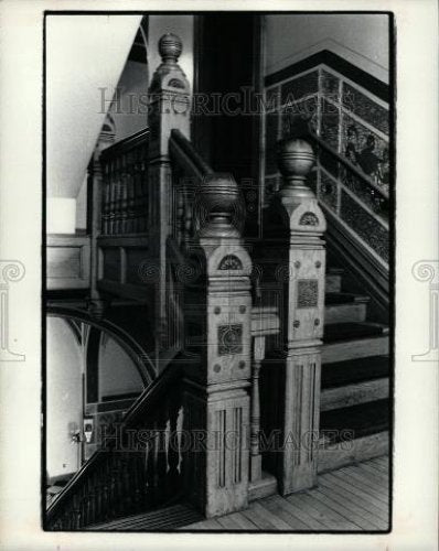 1981 Press Photo Lingston County Courthouse banister - Historic Images