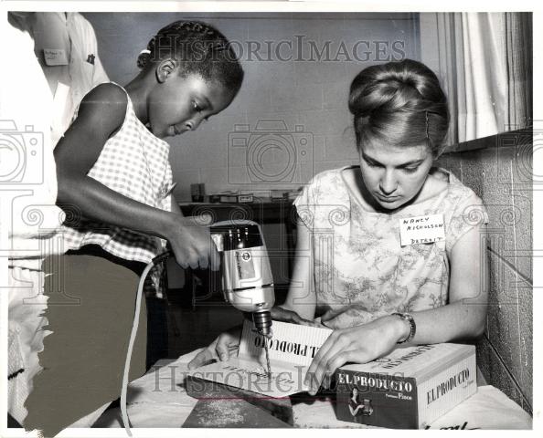 1966 Press Photo summer classes children 50 fun program - Historic Images