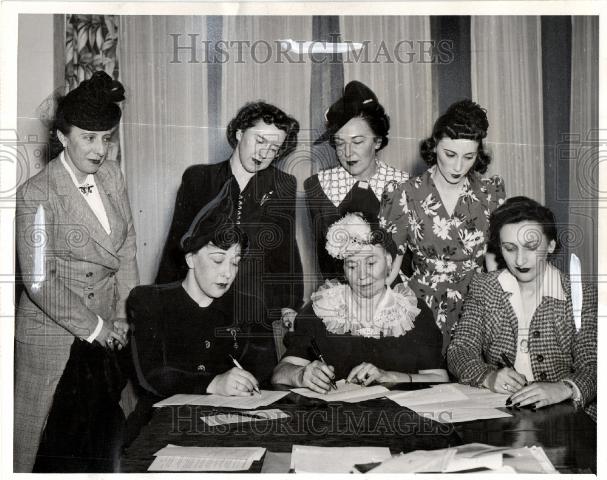 1942 Press Photo Women Lawyers&#39; Association of Michigan - Historic Images