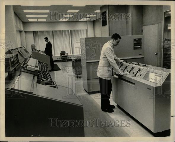 1987 Press Photo check sorting machine - Historic Images