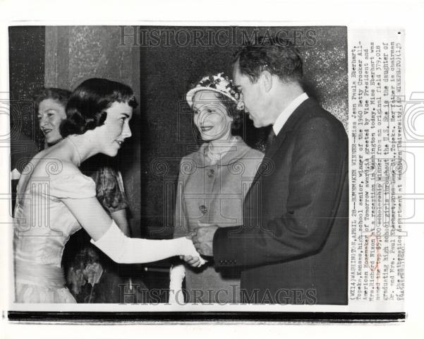 1960 Press Photo Nixon Eberhart Betty Crocker Award Win - Historic Images