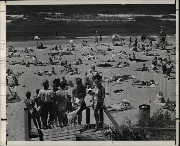 1950 Press Photo Beaches: Western Michigan - Historic Images