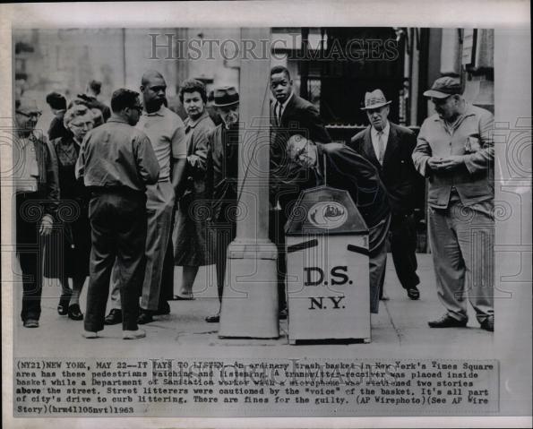 1963 Press Photo NYC wastebasket radio transmitter - Historic Images