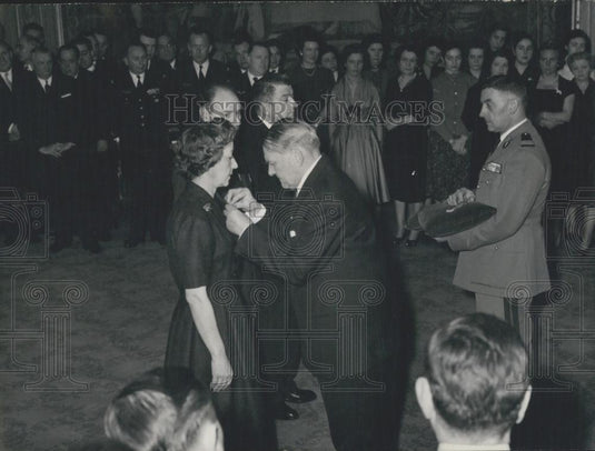 Press Photo French President Rene Coty, Mrs Rocagel, Legion D'Honneur - Historic Images