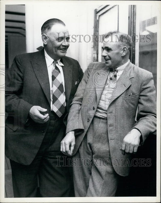 1953 Press Photo William Burt & (Dick) Turrell John - Historic Images