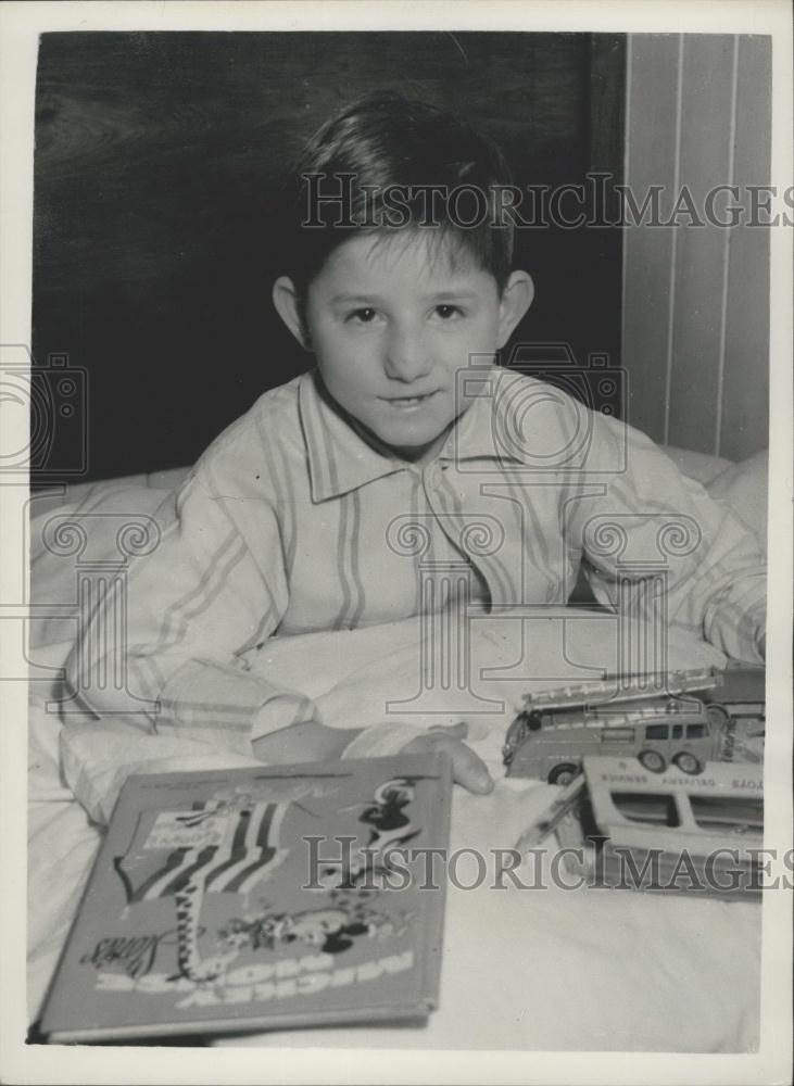 1955 Press Photo Richard Russell Mains, The Boy Who Cannot Feel Pain - Historic Images