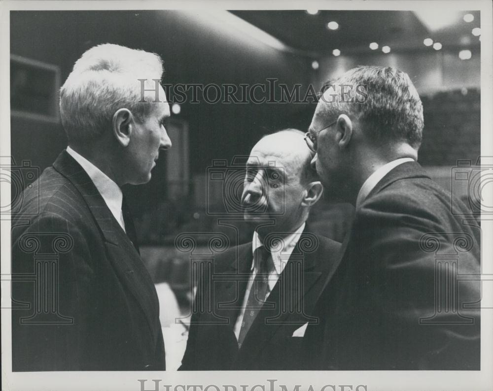 1961 Press Photo Amb. Armand Herard France Adlaie Stevenson Francis Pearsoson - Historic Images