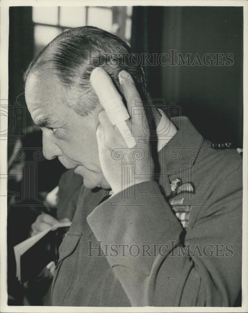 1957 Press Photo Air Chief Marshall Sir Harry Broadhurst - Historic Images