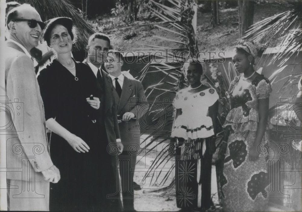 1955 Press Photo Marshal Leclerc's widow a Dakar - Historic Images