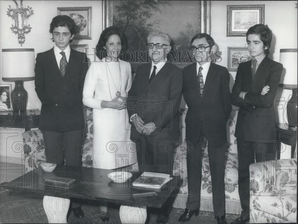 Press Photo Gen. Giovanni Leone &amp; Wife Vittoria With Sons Naru,Paolo,Giancarlo - Historic Images