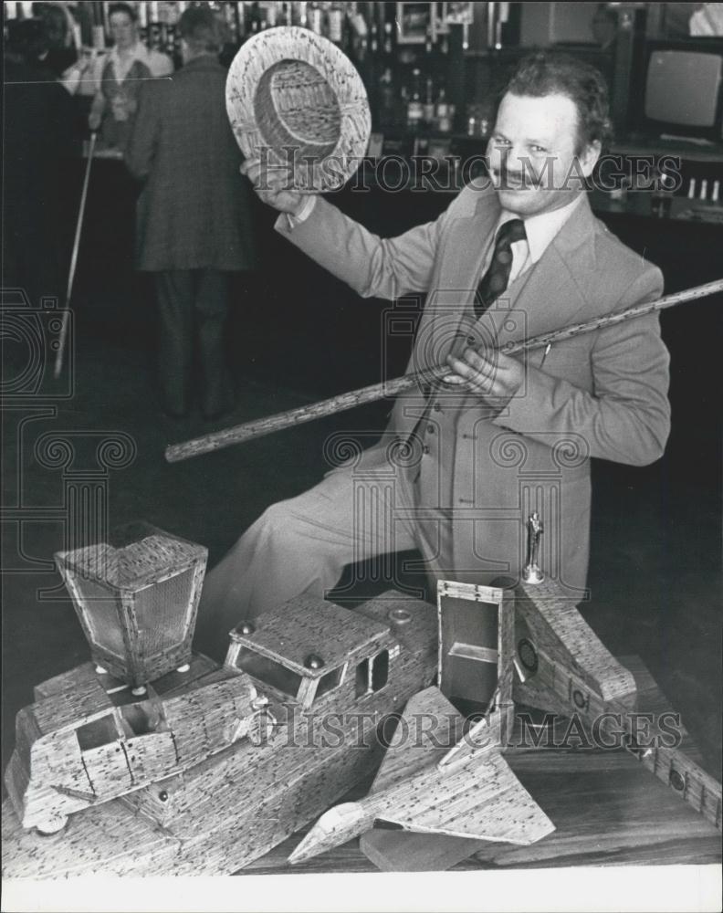 Press Photo Jas Johnson With One of His Matchstick Models - Historic Images