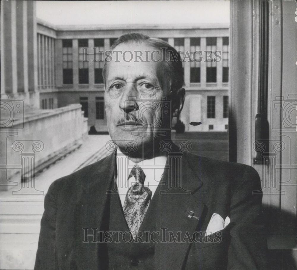 1955 Press Photo Dean of Nancy Medical School,Prof. Jacques Psrisot - Historic Images