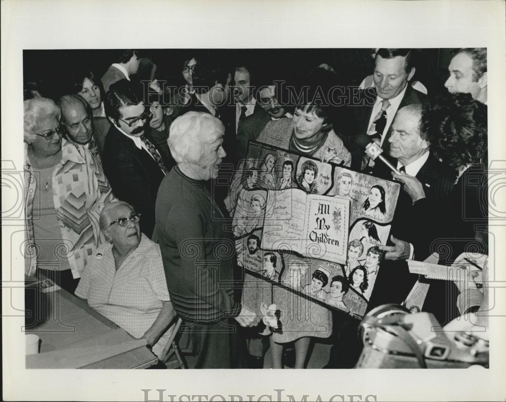 1976 Press Photo Lillian Carter - Historic Images