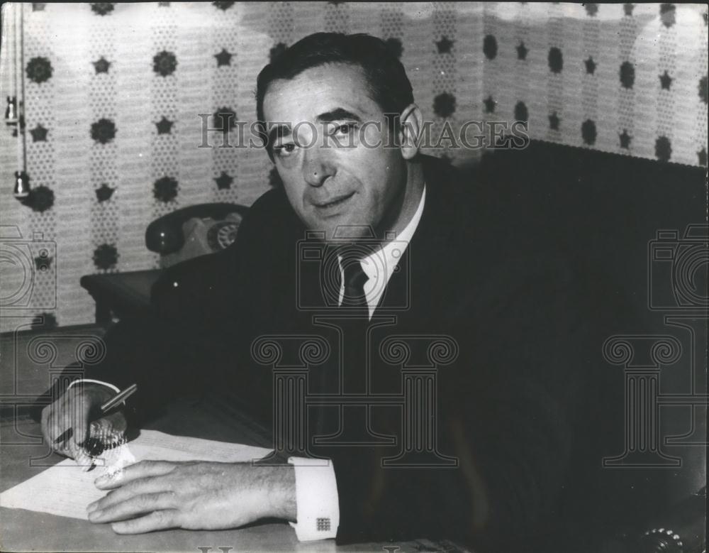 1968 Press Photo Millionaire Robert Maxwell Bids For "News of the World" - Historic Images