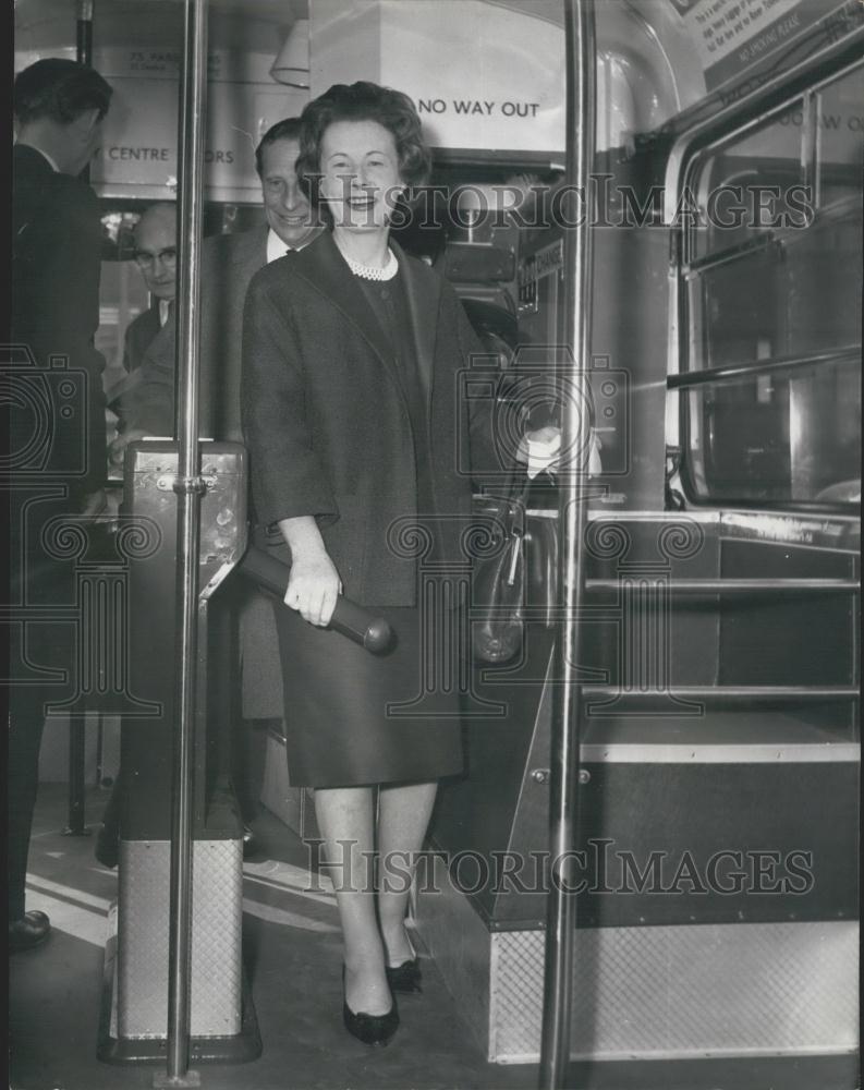 Press Photo Minister of Transport, Barbara Castle - Historic Images