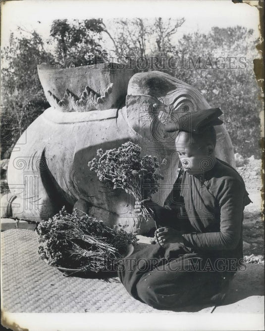 Press Photo Thumalayi, Burmese girl nun - Historic Images