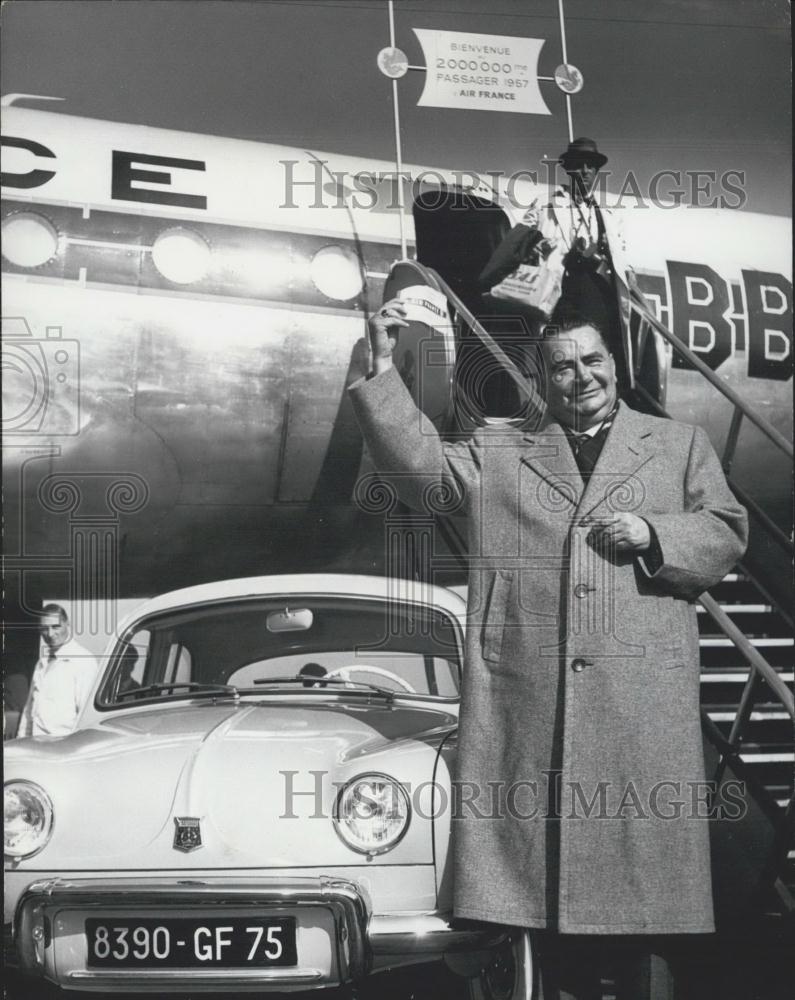 1957 Press Photo Herr Opitz with New Car - Historic Images