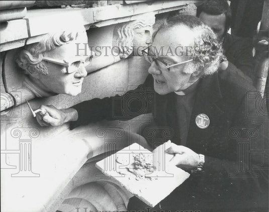 1979 Press Photo Bishop of St. Albans RT Rev Robert Runcie Places his own images - Historic Images