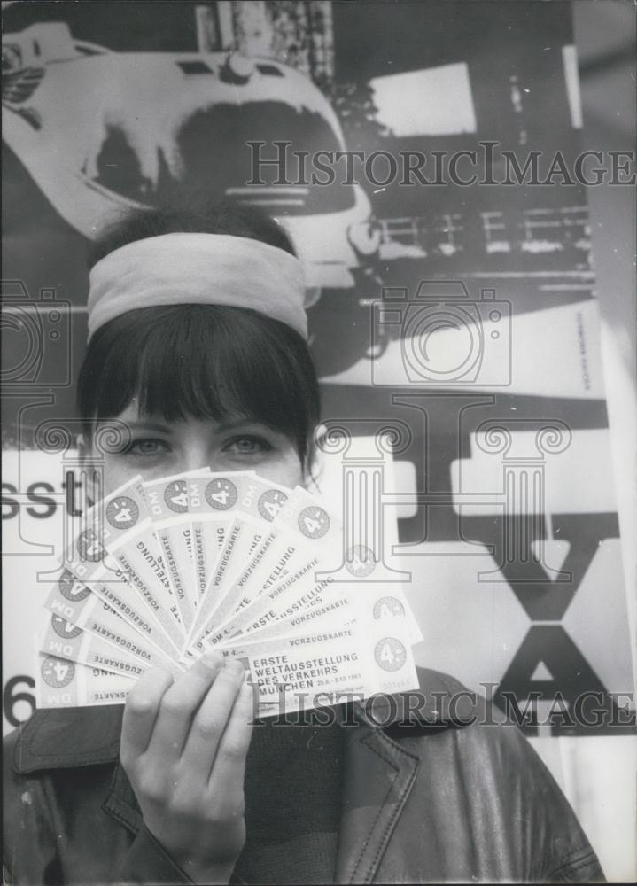 1965 Press Photo Marie-Luise with tickets for Traffic World exhibition - Historic Images